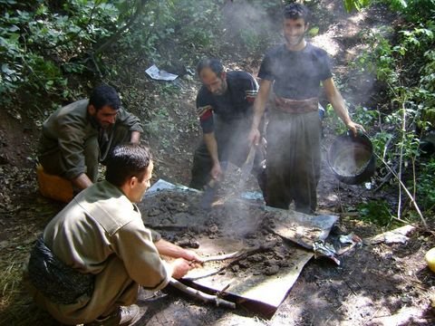 ŞOK EDEN PKK FOTOĞRAFLARI 3