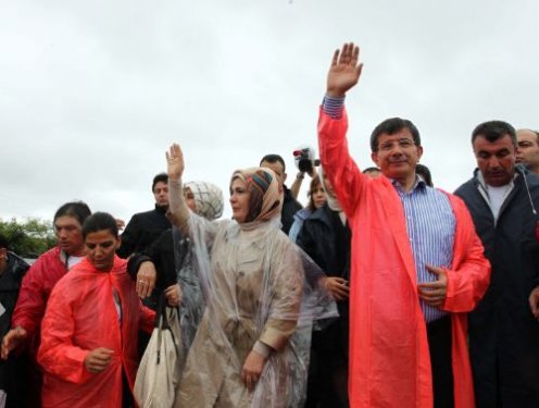 Emine Erdoğan gözyaşlarına boğuldu 1