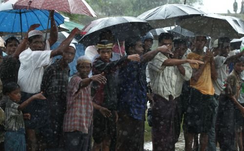 Emine Erdoğan gözyaşlarına boğuldu 12