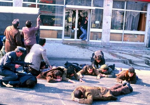 Hafızalarda Silinmeyen 12 Eylül Kareleri 20