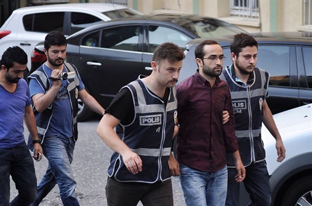 İşte 'Paralel örgüt operasyonu'nun kare kare görüntüleri! 12