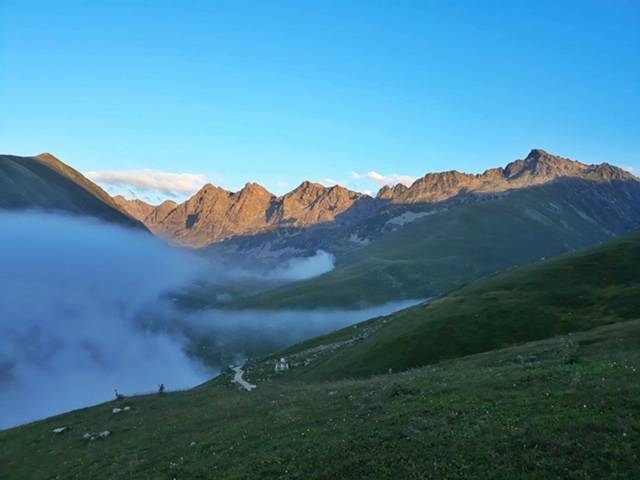 Rize’nin meşhur ilçesi Çamlıhemşin’in en yüksek ve son yaylası olan Kale-i Bala’dan fotoğraf sanatçısı Nuray Bozkurt’un deklanşöründen çıkan şahane kareler 8