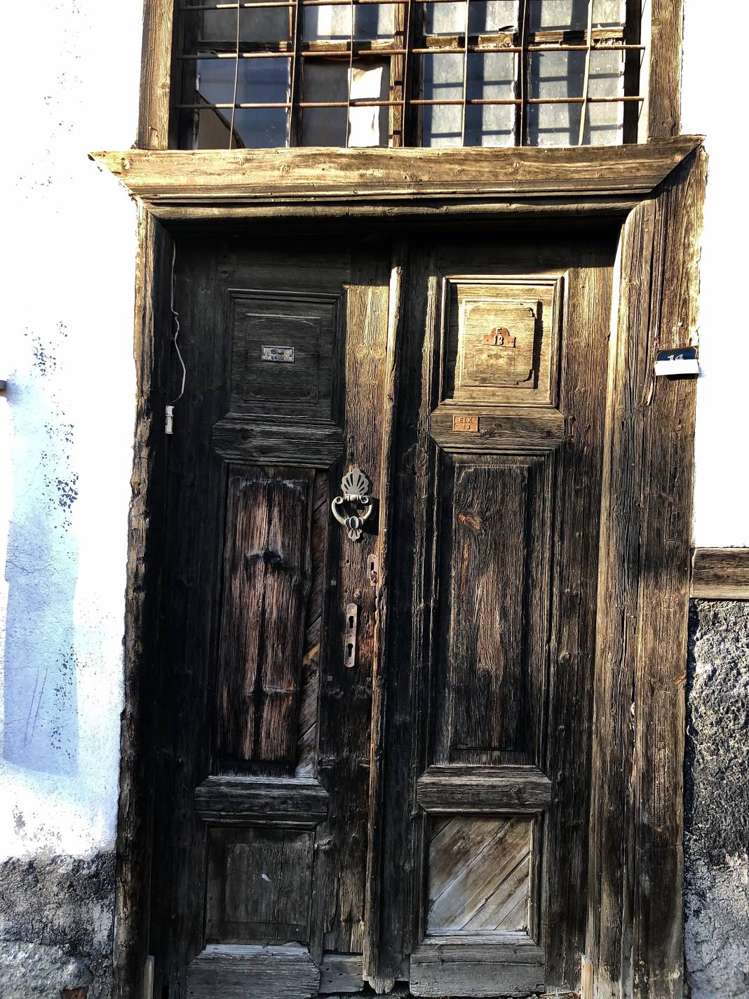 Ayaş Ankara’ya 55 km mesafede geleneksel evleri ve tarihi yapıları ile meşhur bir ilçesidir.Yazarımız Ünal Sade Habername okurları için fotoğrafladı. 10