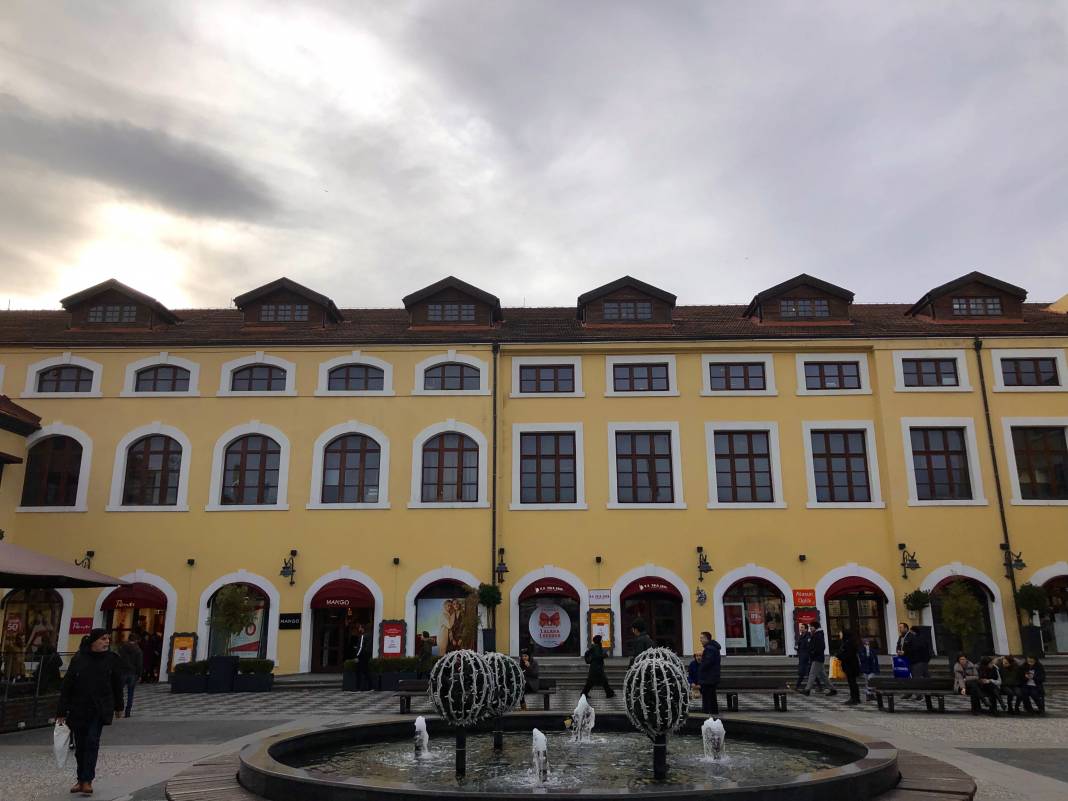 Samsun Fotoğrafları 2,  Yazarımız Ünal Sade’nin sizler için hazırladığı  “Samsun” fotoğrafları serisi devam ediyor… 13