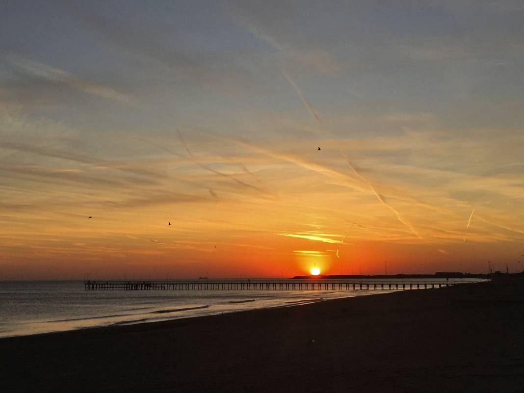 Samsun Fotoğrafları 2,  Yazarımız Ünal Sade’nin sizler için hazırladığı  “Samsun” fotoğrafları serisi devam ediyor… 16
