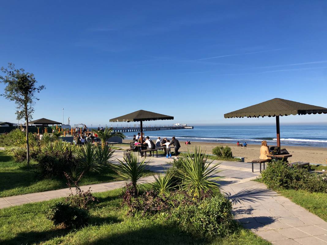 Samsun Fotoğrafları 2,  Yazarımız Ünal Sade’nin sizler için hazırladığı  “Samsun” fotoğrafları serisi devam ediyor… 9