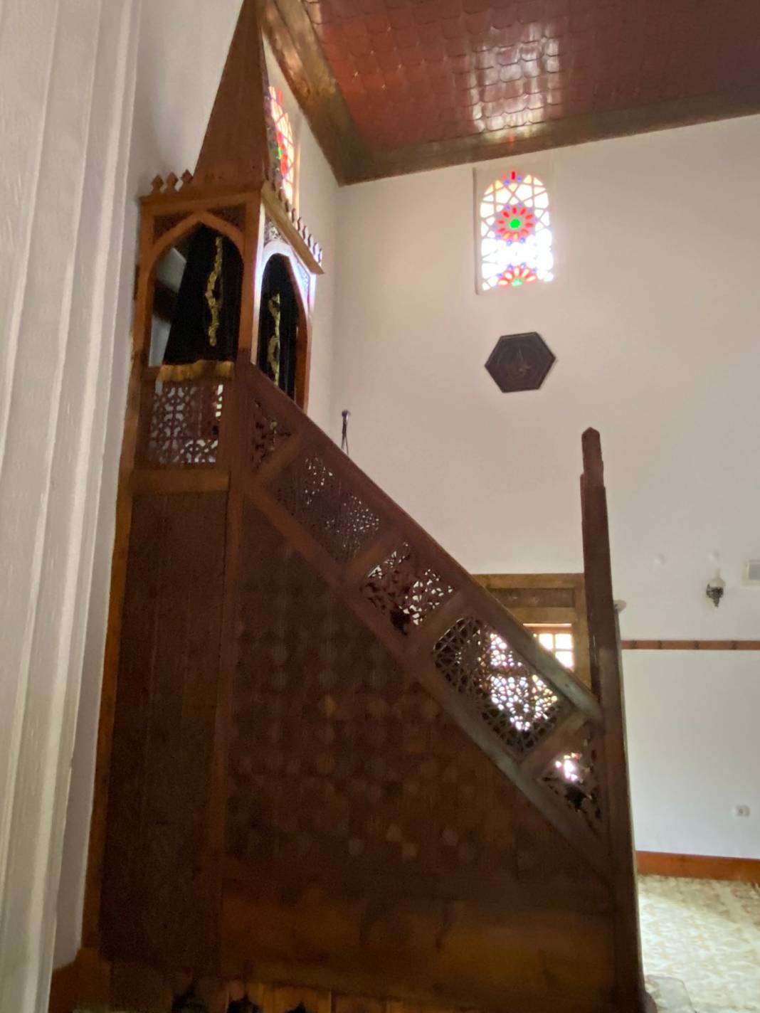 Sitemiz Yazarı Meltem Kavak'ın deklanşöründen Ankara Hamamönü evleri. 24