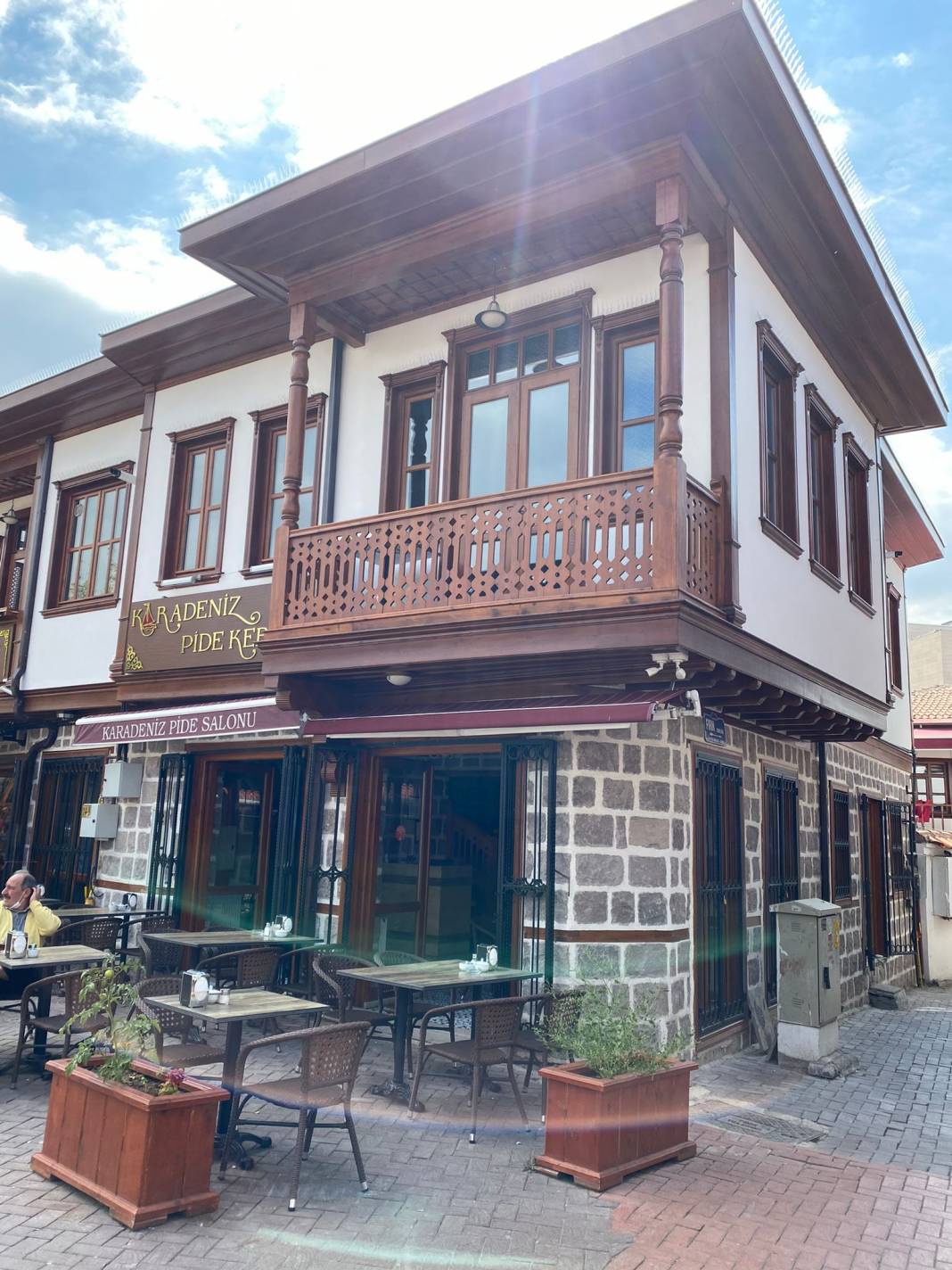 Sitemiz Yazarı Meltem Kavak'ın deklanşöründen Ankara Hamamönü evleri. 29