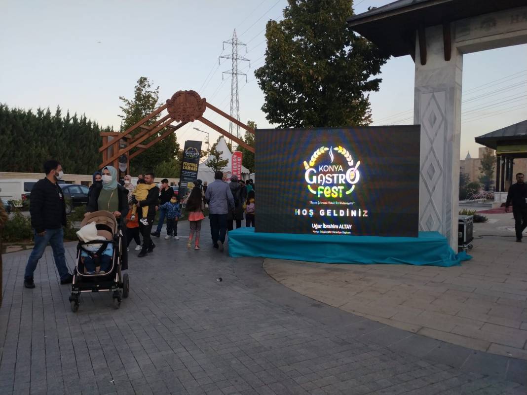 Konya GASTROFEST'ten enstantaneler. Resimler: Emircan Güneş, Ali Alkış. 58