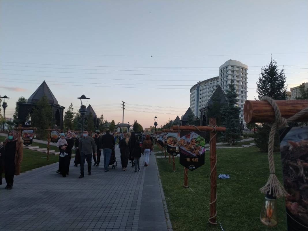 Konya GASTROFEST'ten enstantaneler. Resimler: Emircan Güneş, Ali Alkış. 62