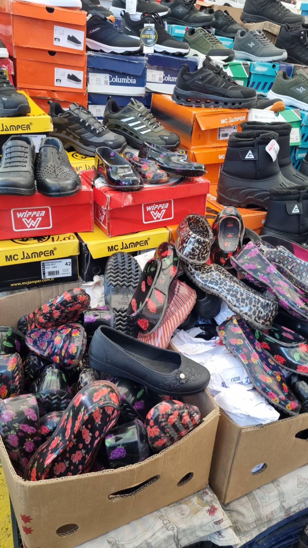 İstanbul’un en güzel pazarı hangi ilçede? Bu muhteşem görüntüler sizce İstanbul’un hangi ilçesinde? FOTOĞRAFLAR: Ü. Ahsen Kaplan 14