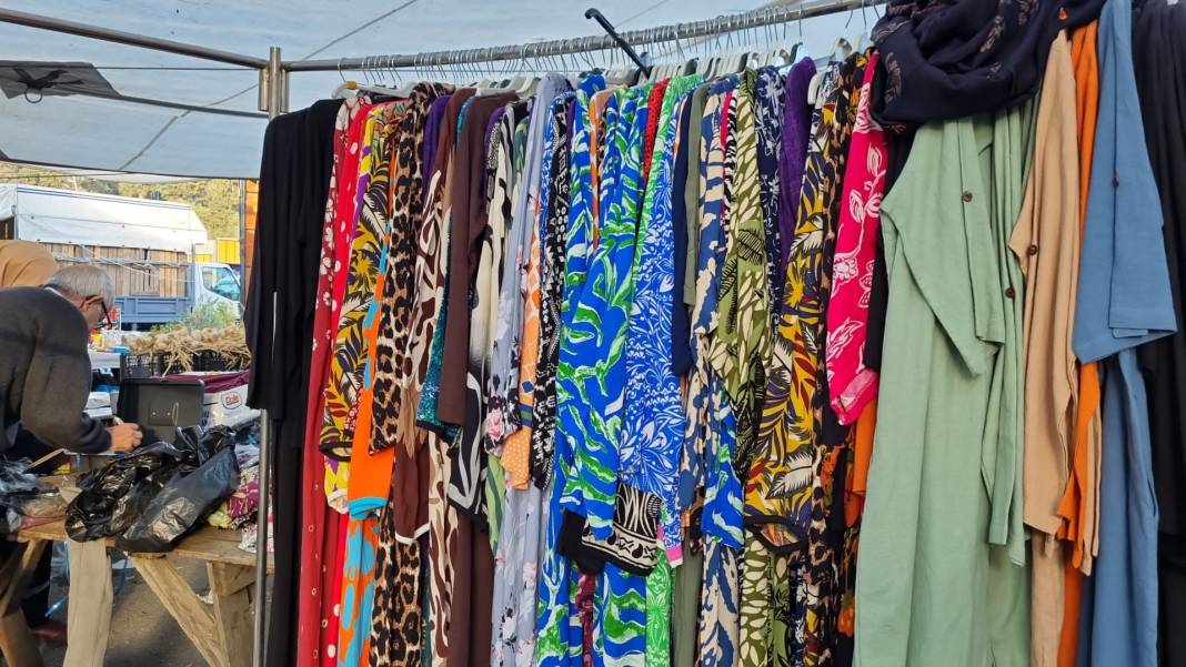 İstanbul’un en güzel pazarı hangi ilçede? Bu muhteşem görüntüler sizce İstanbul’un hangi ilçesinde? FOTOĞRAFLAR: Ü. Ahsen Kaplan 19