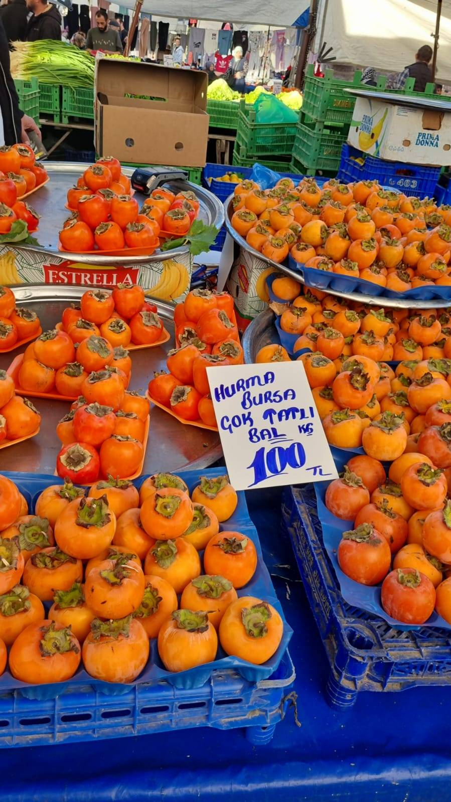 İstanbul’un en güzel pazarı hangi ilçede? Bu muhteşem görüntüler sizce İstanbul’un hangi ilçesinde? FOTOĞRAFLAR: Ü. Ahsen Kaplan 26