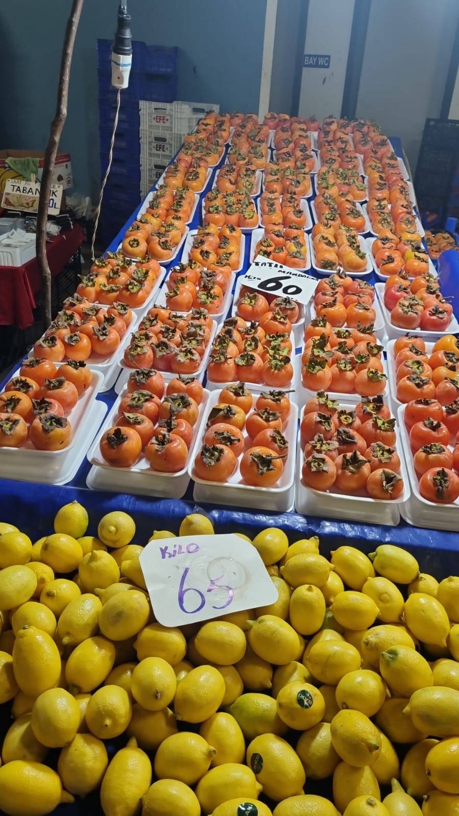 İstanbul’un en nezih kapalı alan semt Pazarı. Üsküdar Bulgurlu Pazarı. FOTOĞRAFLAR: Ü. A. Kaplan 6