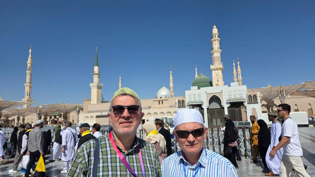 Mivatur İle Umre Seyahatine var mısınız? İrtibat Telefon HAG +90 505 677 32 16 7