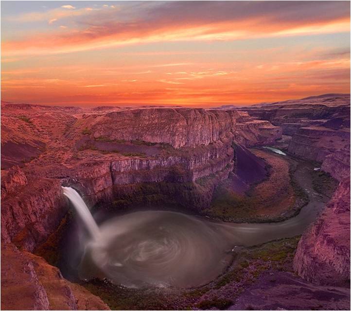 MUHTESEM FOTOGRAFLAR BAKMAYAN YAZIK EDER‏ 8