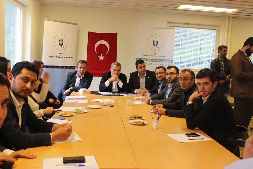 UETD İsveç'in davetlisi Metin Külünk, Soma için başsağlığı diledi...