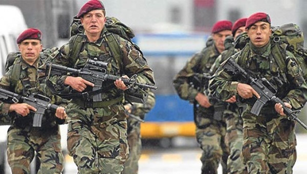 Bordo-Bereliler teyakkuzda