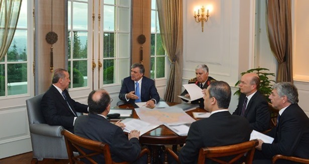 Operasyon dahil tüm seçenekler masada