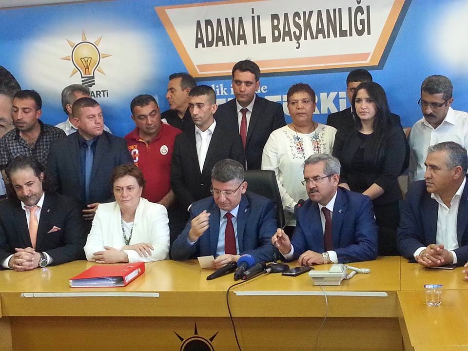 AK PARTİYE YOĞUN KATILIM HEYECANI