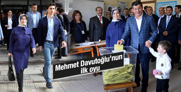 Başbakan Ahmet Davutoğlu oyunu kullandı