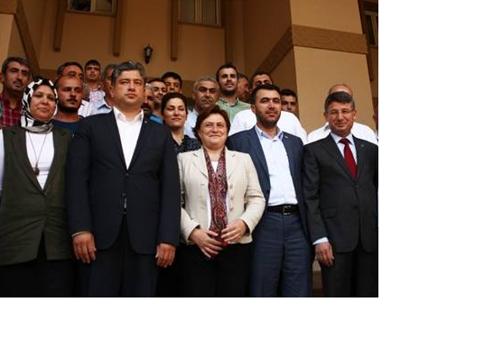 AK PARTİ ADANA 25. DÖNEM MİLLETVEKİLLERİ MAZBATALARINI ALDILAR