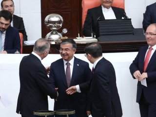 Meclis'in yeni Başkanı İsmet Yılmaz