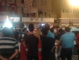 Ankara'da CHP teşkilatına saldırı!