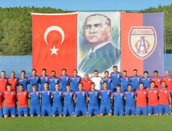 "Süper Lig'e oynayacak bir kadro oluşturduk"