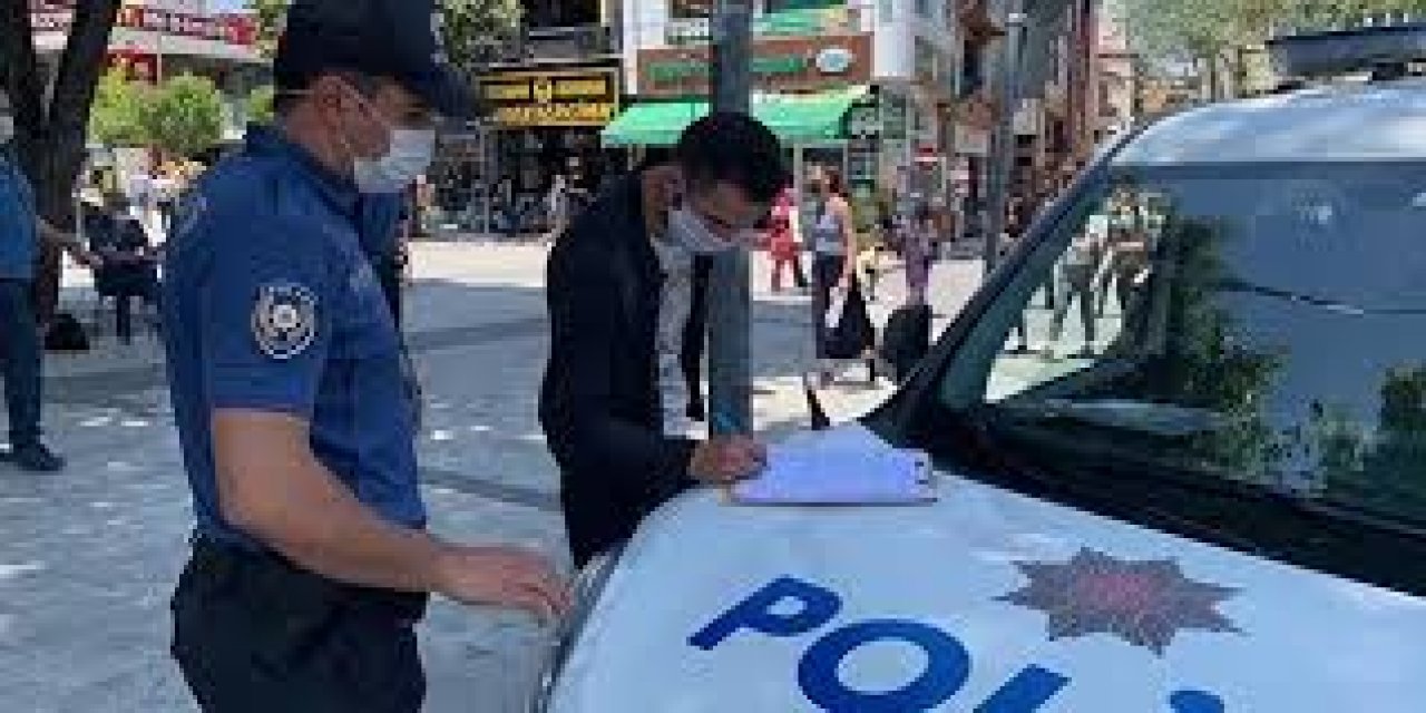 Kırklareli'nde Kovid-19 tedbirlerine uymayan 16 kişiye 39 bin 150 lira ceza uygulandı