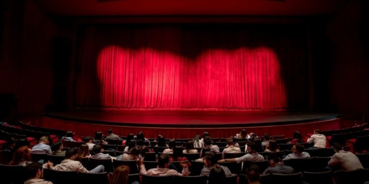 Devlet Tiyatroları perdelerini açmaya hazırlanıyor