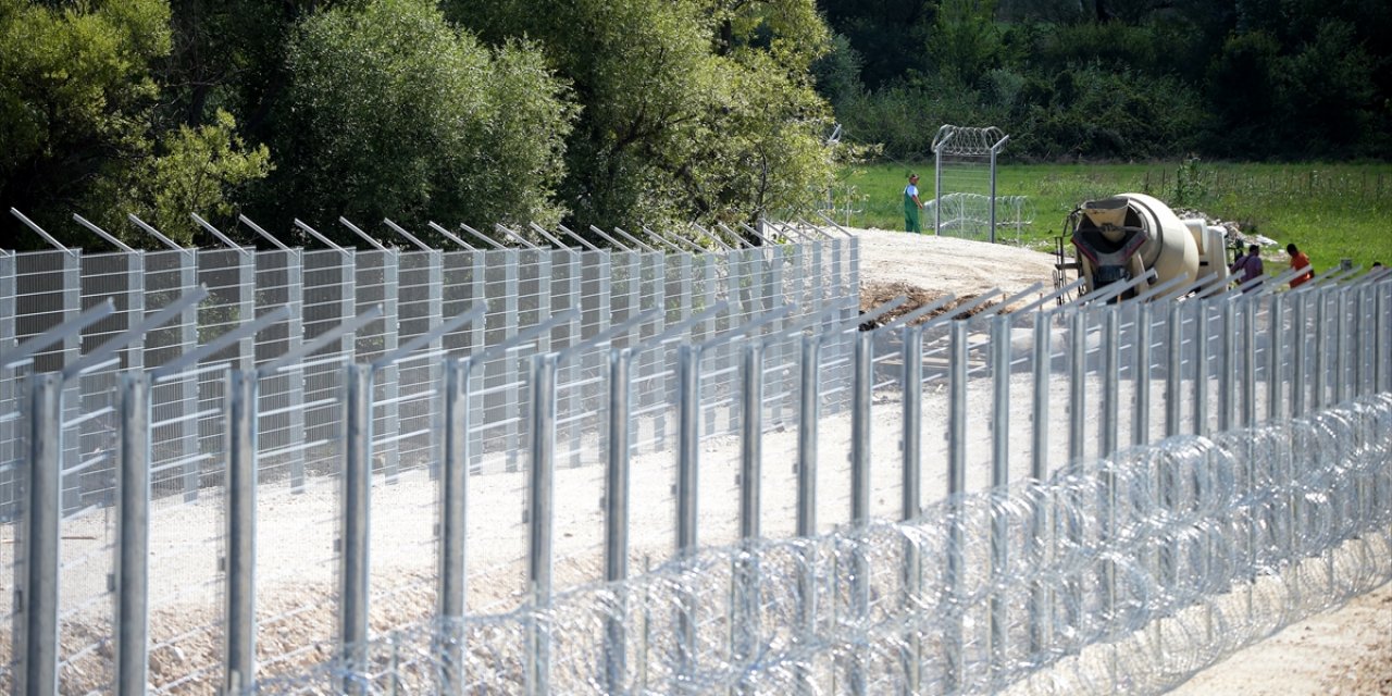 Sırbistan, Kuzey Makedonya sınırına tel örgü çekmeye başladı