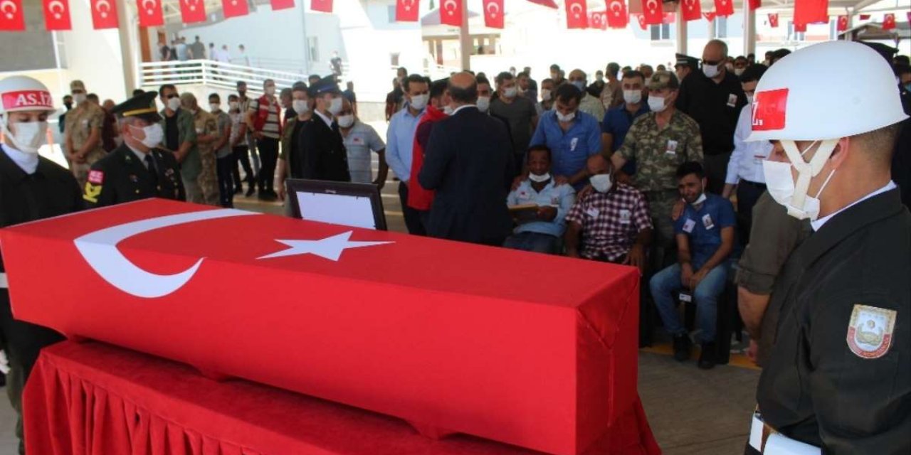 Şehit er Ümit Çıkın Gaziantep'te son yolculuğuna uğurlandı
