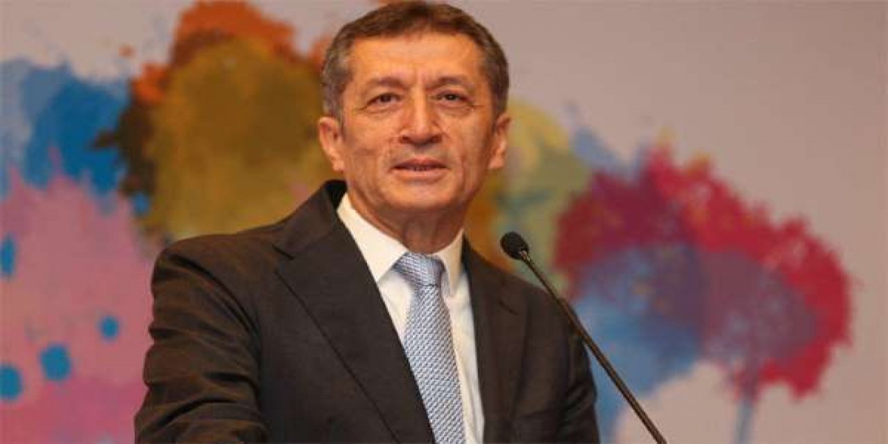 Milli Eğitim Bakanı Ziya Selçuk, "uzaktan eğitime" ilişkin kısa videolar paylaştı