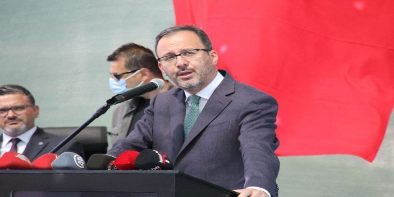 Gençlik ve Spor Bakanı Kasapoğlu, Balıkesir'de açılış töreninde konuştu