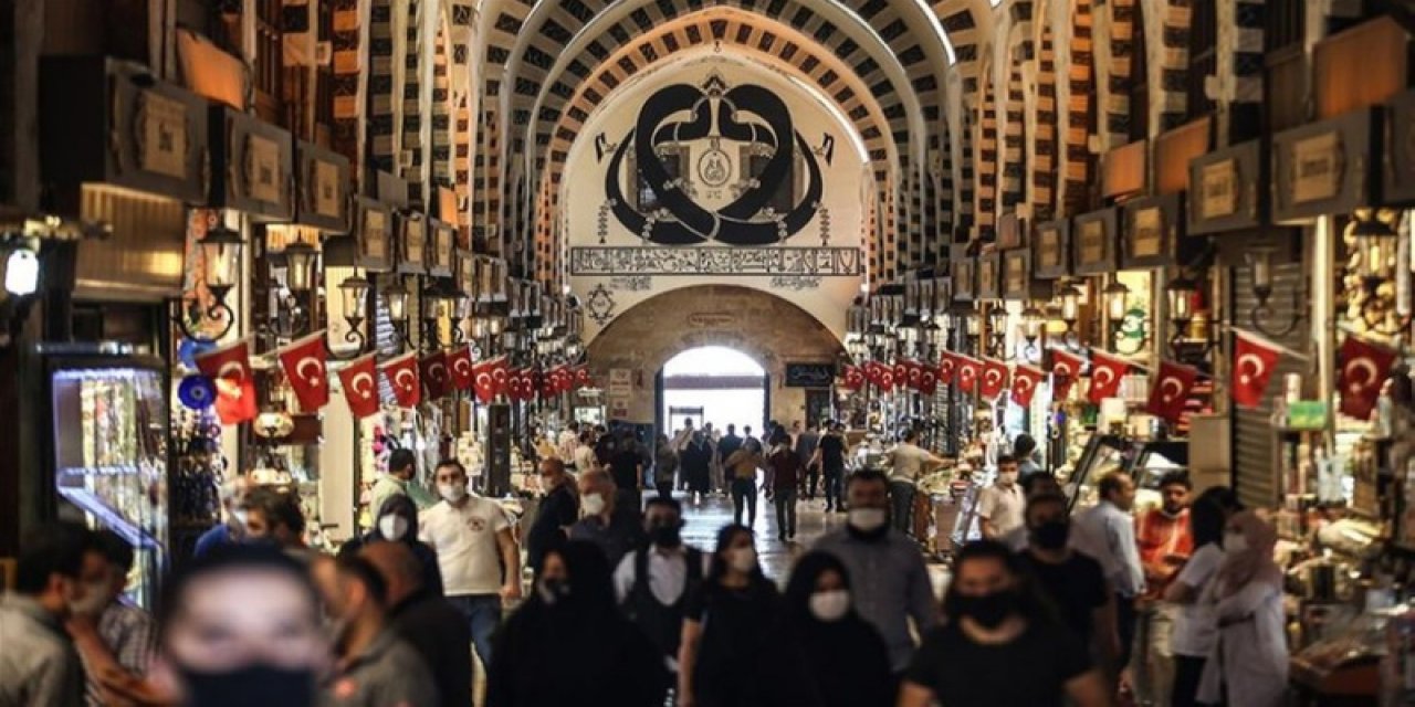 Türkiye'nin koronavirüsle mücadelesinde son 24 saatte yaşananlar