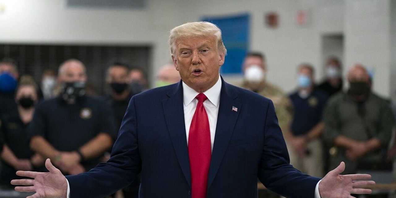 Trump: "ABD'dekiler barışçıl gösteri değil, iç terör eylemleri"