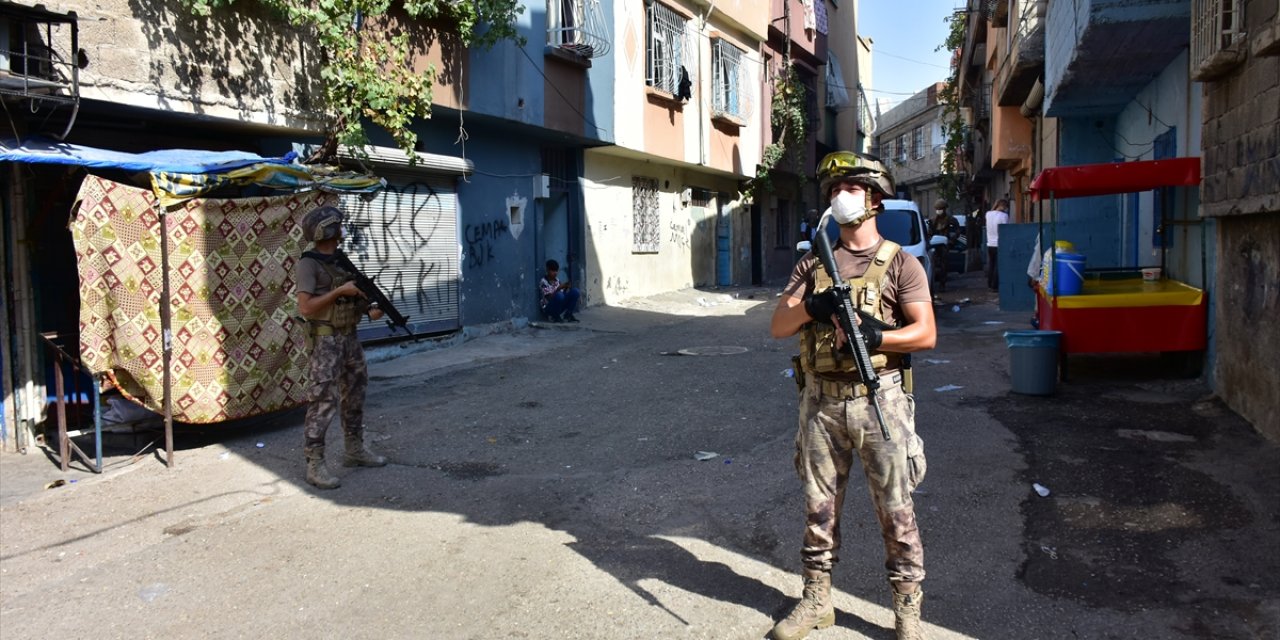Gaziantep'teki "torbacı" operasyonunda gözaltı sayısı 27'ye çıktı