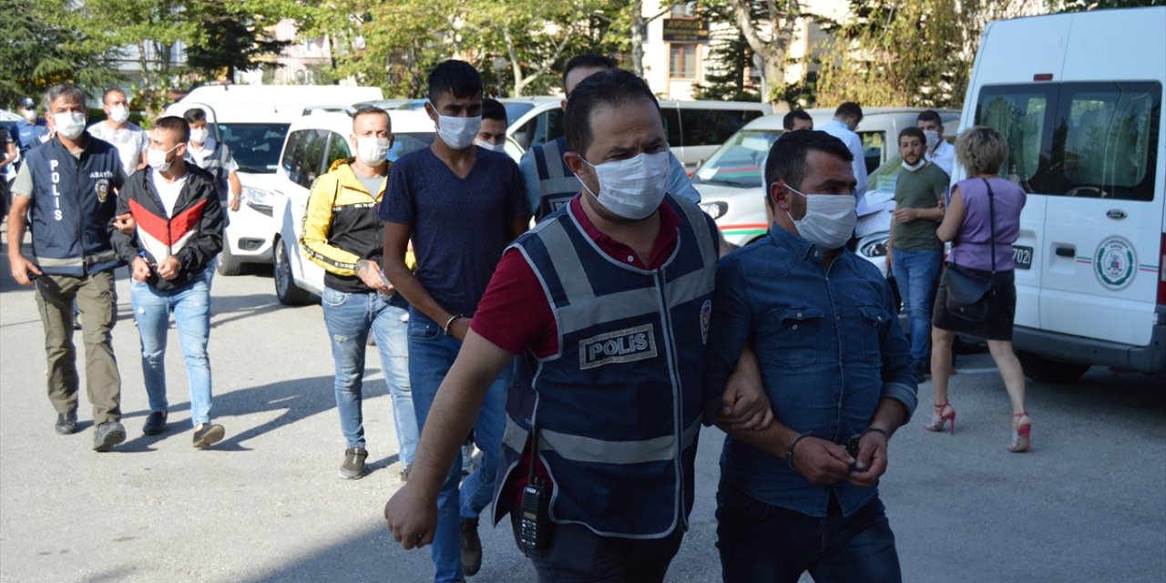 Afyonkarahisar'da iki grup arasında silahlı çatışma: 1 ölü