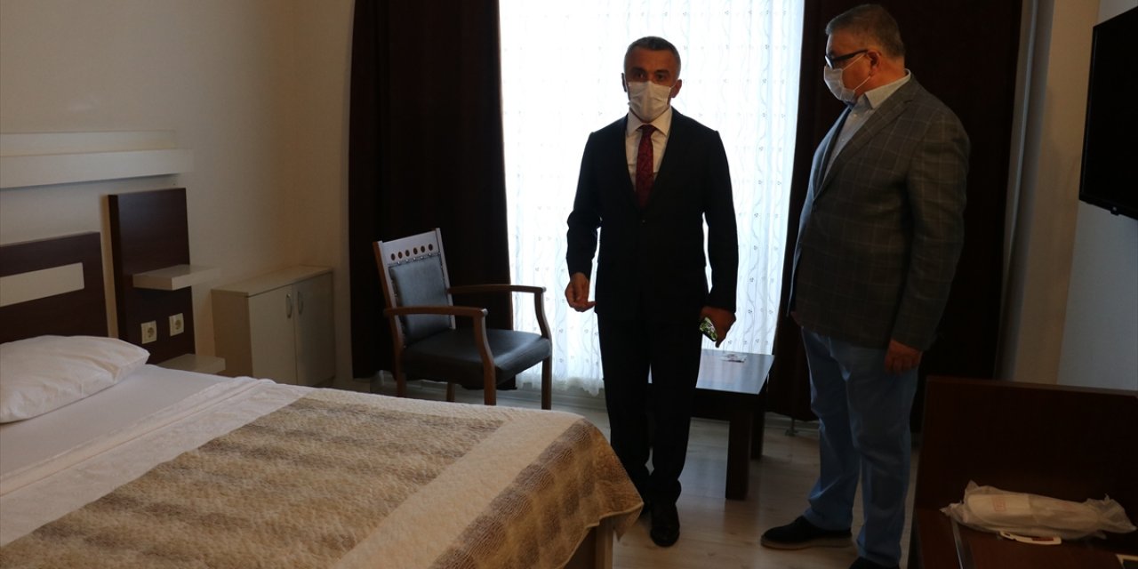 Kırklareli Valisi Bilgin Kovid-19 denetimlerine katıldı