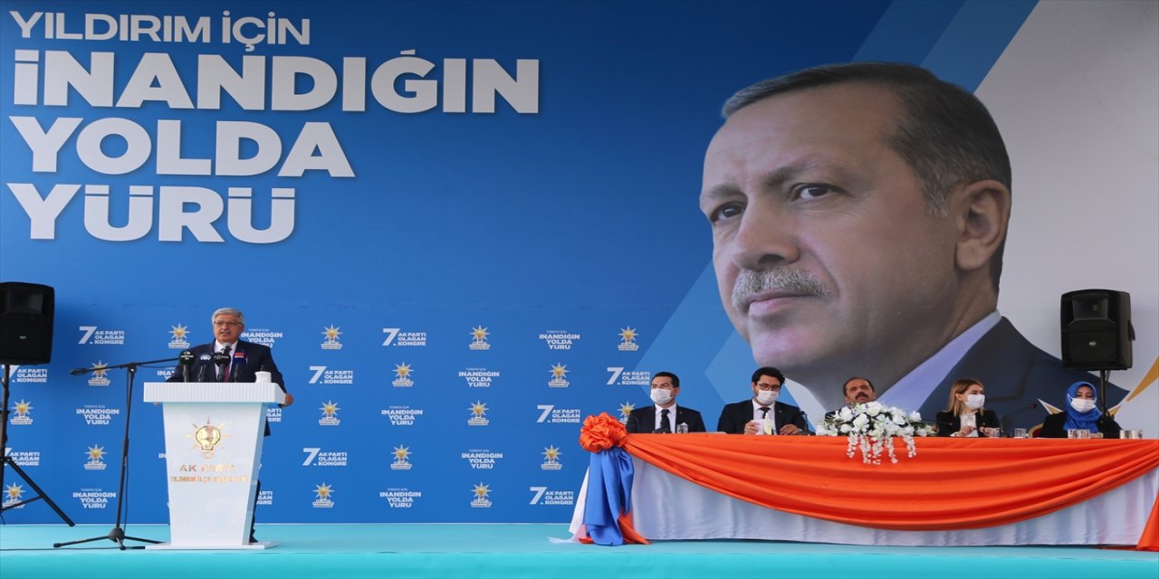 AK Parti'li Demiröz, Yıldırım İlçe Kongresi'nde konuştu