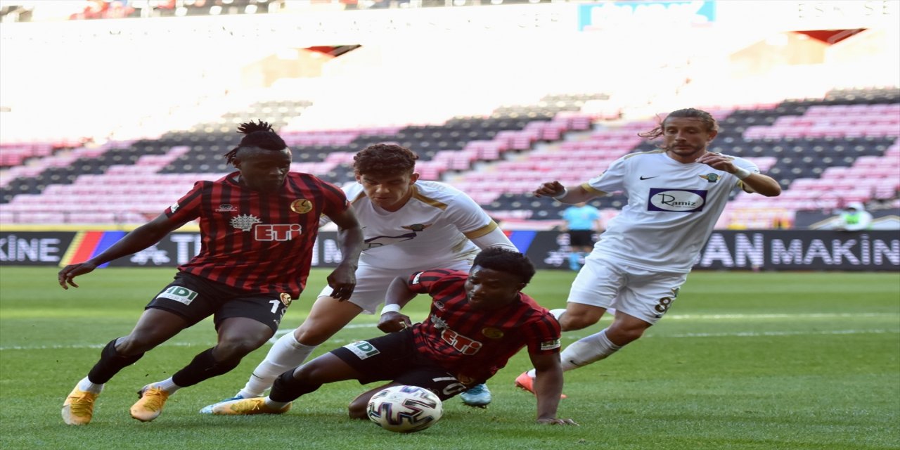 Eskişehirspor: 0 - Akhisarspor: 1