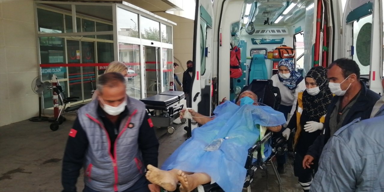 Adana'da nar suyu kaynatılan kazana düşen kişi yaralandı