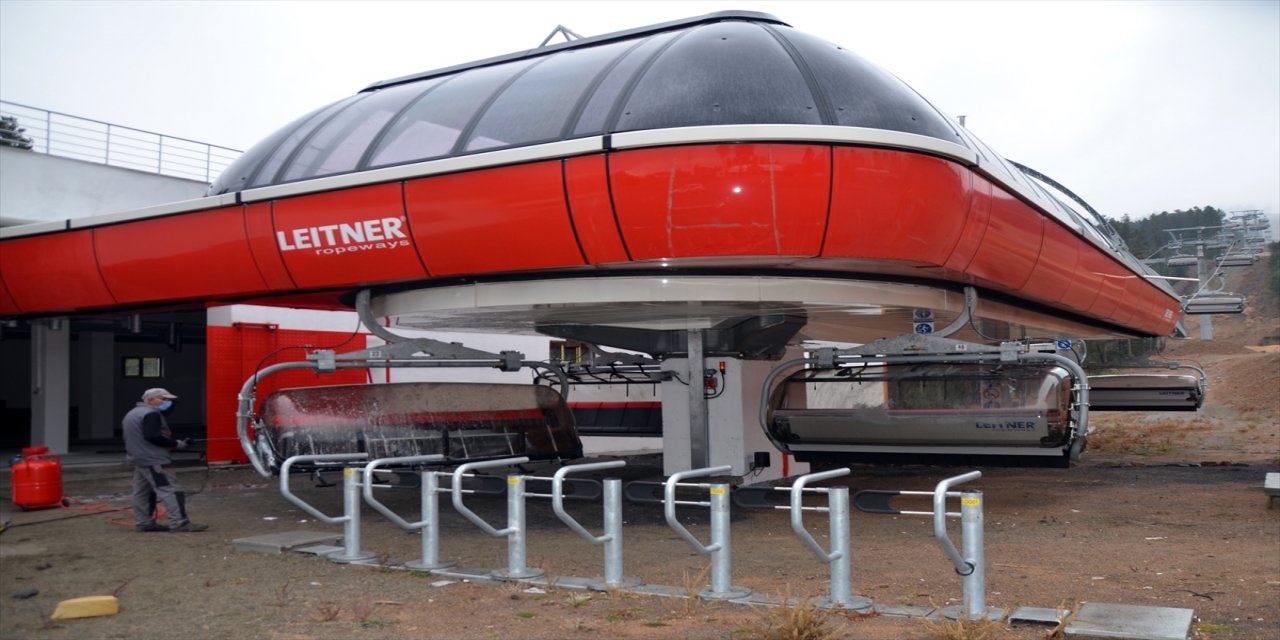 "Dans eden karlar diyarı"na erken yağan kar turizmcileri heyecanlandırdı