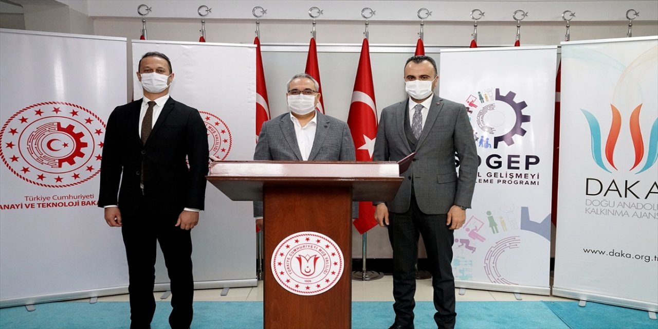 Muş'ta "Tekstilkent" projeleriyle 10 bin kişinin istihdam edilmesi hedefleniyor