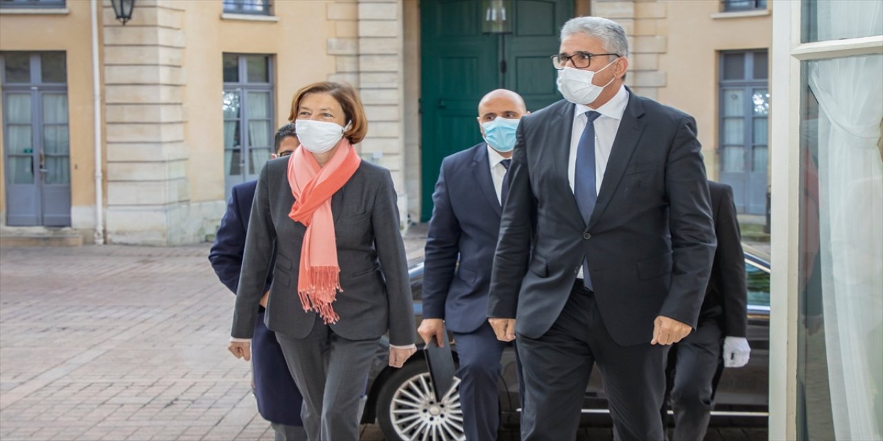 Libya İçişleri Bakanı Başağa, Fransa Savunma Bakanı Parly ile görüştü