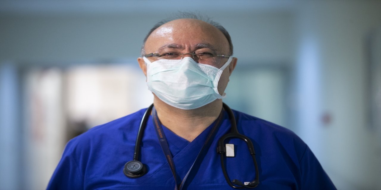 Başkan Muhittin Böcek'in doktoruna ilk sözü "sizi seviyorum" olmuş