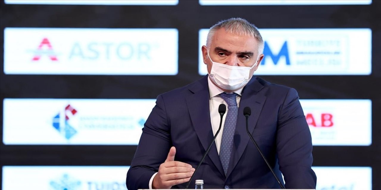 Kültür ve Turizm Bakanı Ersoy: "Turizmde rakiplerimize göre daha az kayıp yaşayacağız"