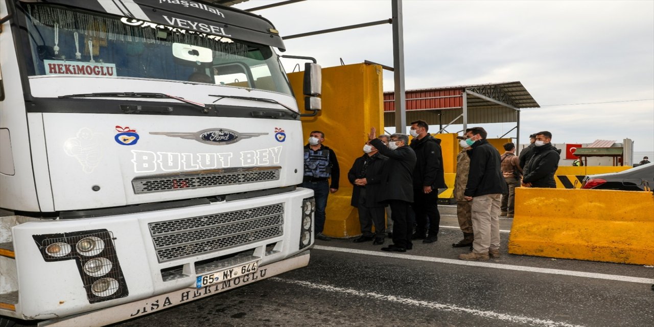 Van Valisi Bilmez, sokağa çıkma kısıtlamalarını denetledi