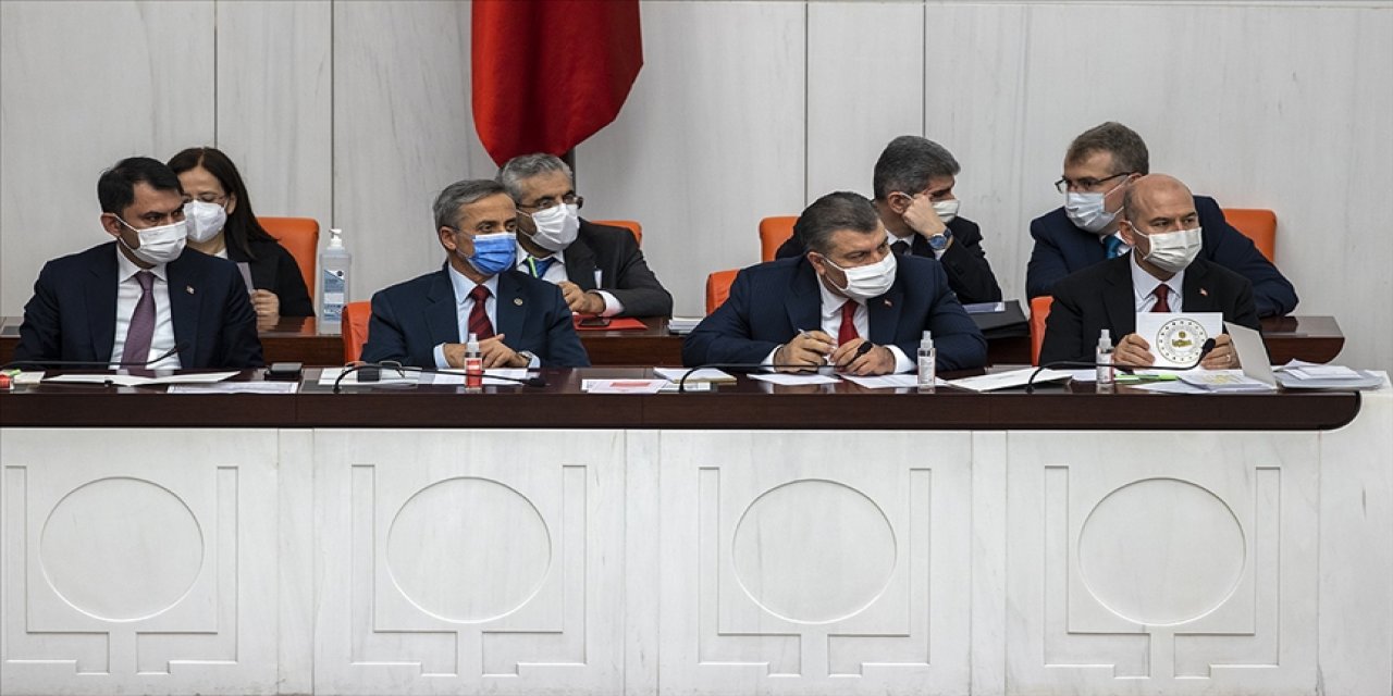 TBMM Genel Kurulunda Sağlık, Çevre ve Şehircilik ile İçişleri bakanlıklarının bütçeleri görüşülüyor